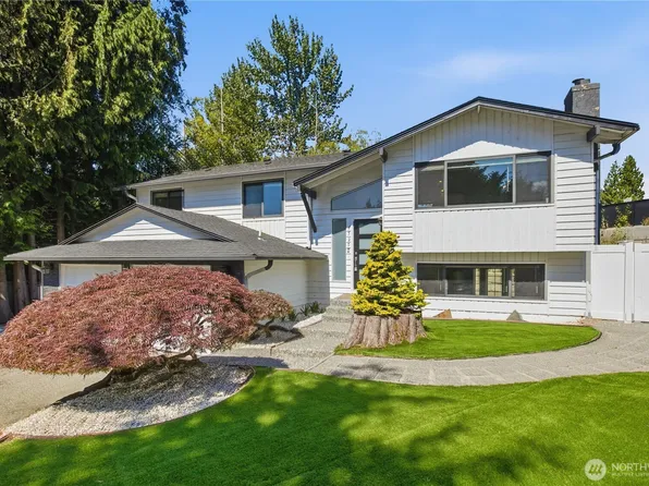 4525 149th Place SW, Lynnwood, WA 98087