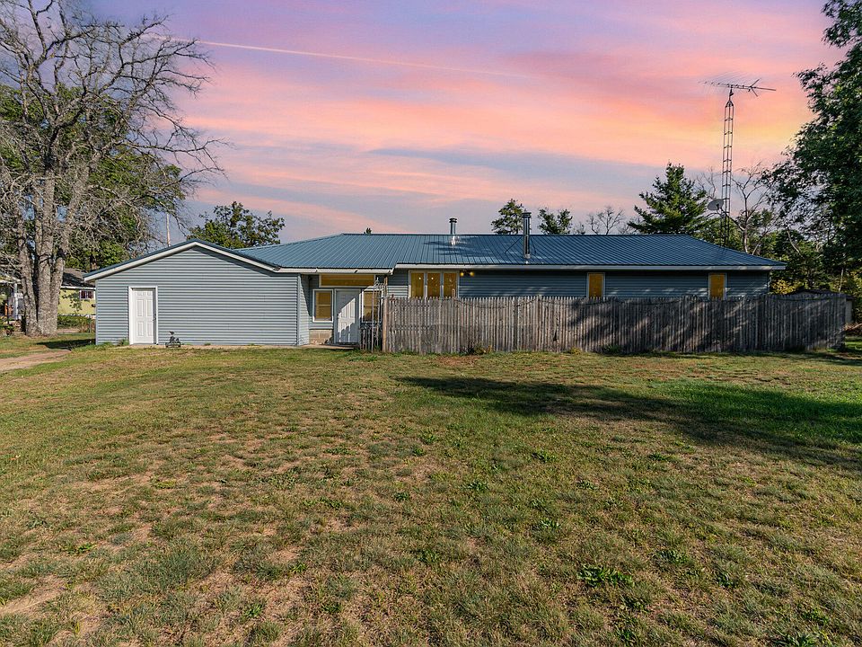 1st image of 4400 Grass Lake Rd