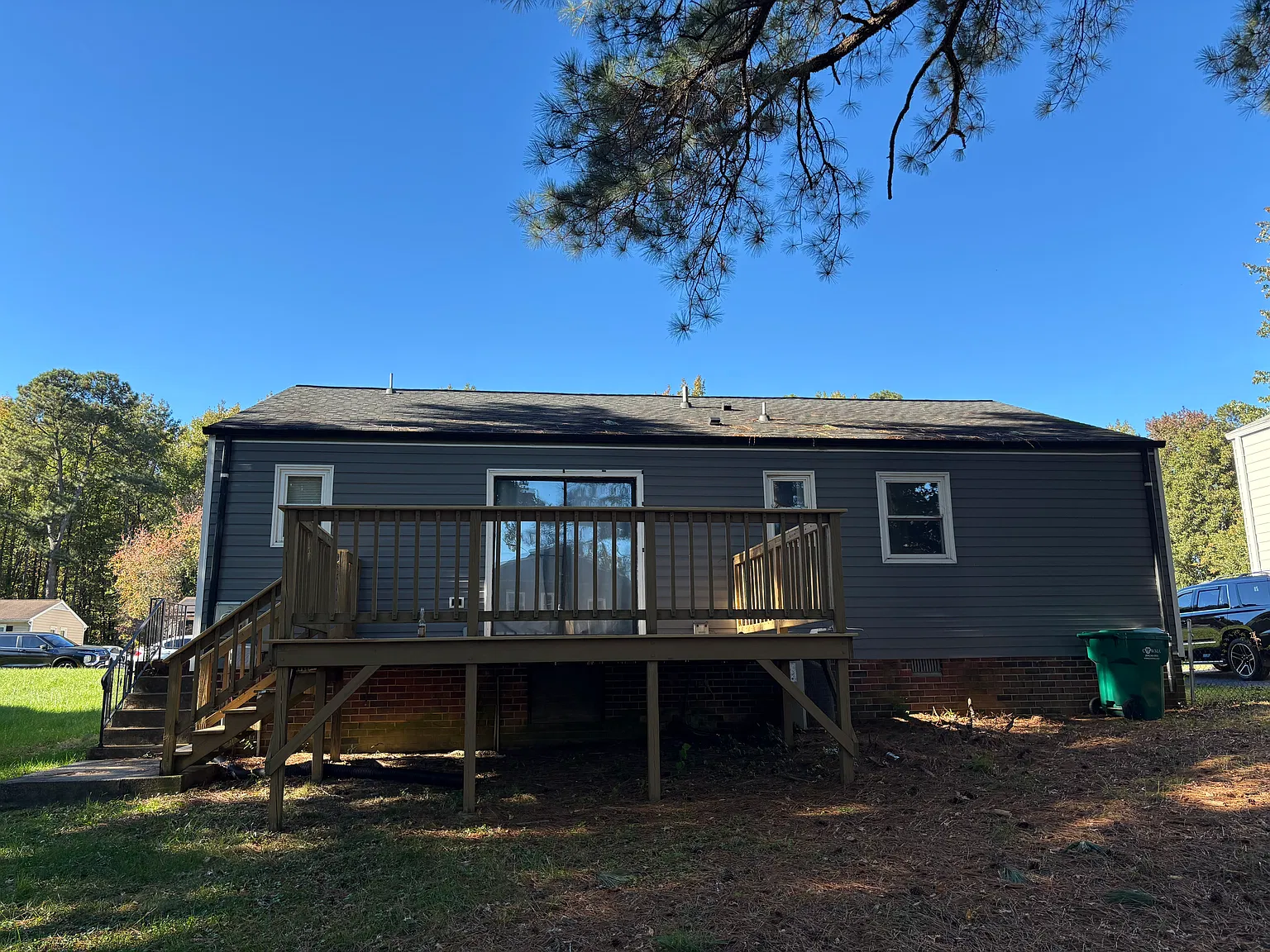 3 bed, 1.5 bath, 1120 sqft, $2,150 — Photo 3