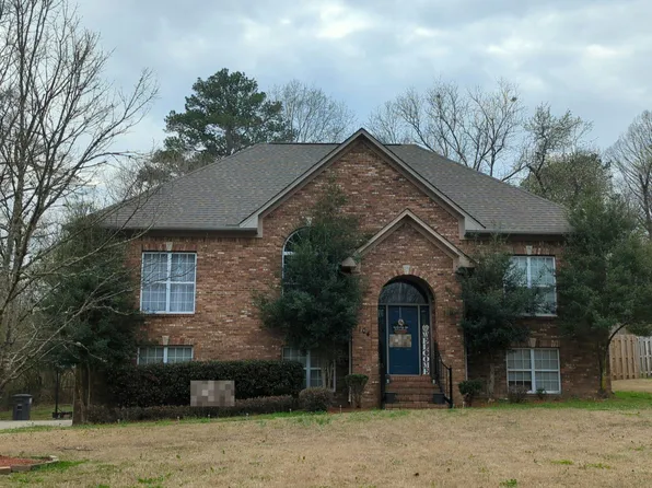 3104 Cahaba Park Dr, Trussville, AL 35173