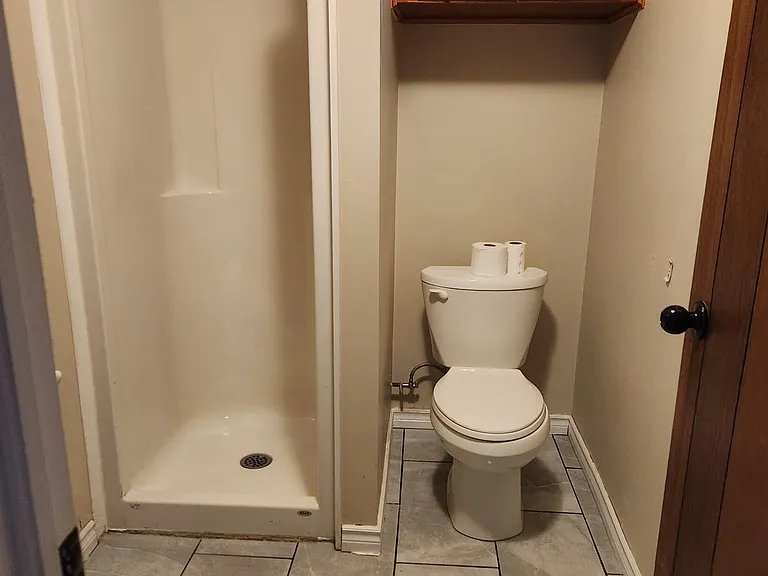 73 Hickory Heights Cres #LOWER — Photo 11