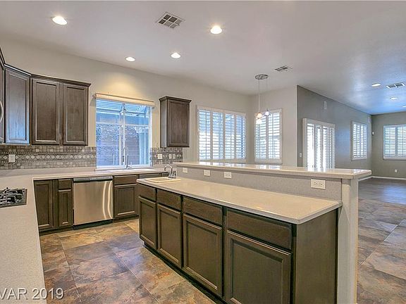 5th image of 7355 Bermuda Island St