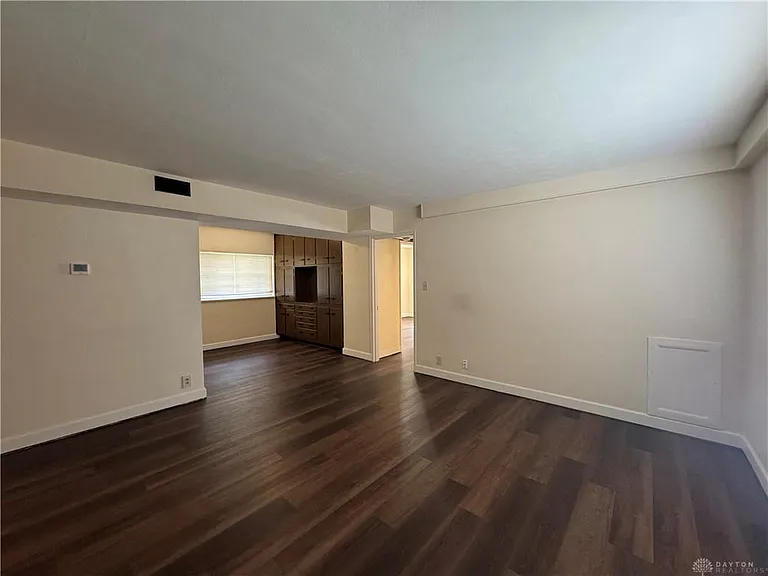 2366 S Patterson Blvd #11 — Photo 3
