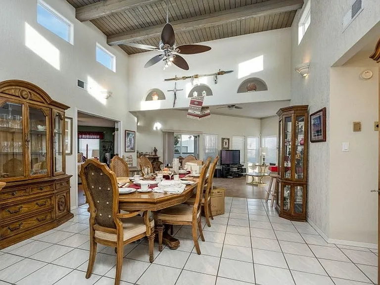 6732 Camino Blanco — Photo 4