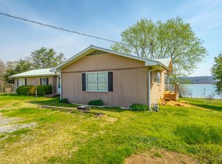 2863 New Lake Rd, Spring City, TN 37381