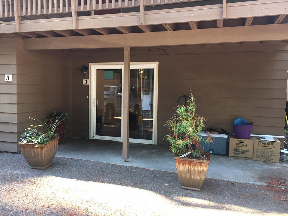 1st image of 5624 168th St SW APT 3