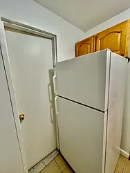 Rented by R New York