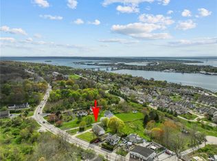 1037 Main Rd, Tiverton, RI 02878