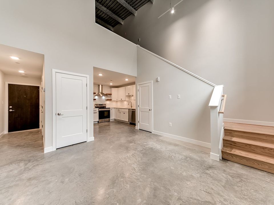 1st image of 3801 Fleet St #109