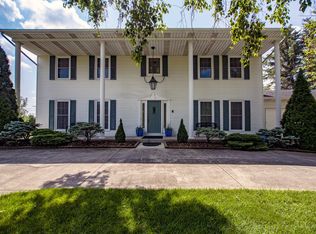 59338 Park Shore Dr, Elkhart, IN 46517