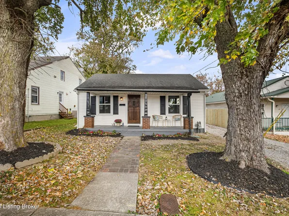 217 S Cedar St, La Grange, KY 40031
