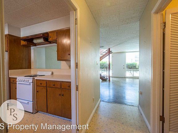 4th image of 3231-3251 N Van Ness Blvd #3247
