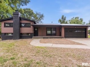 66 W Hazel Dell, Springfield, IL 62703