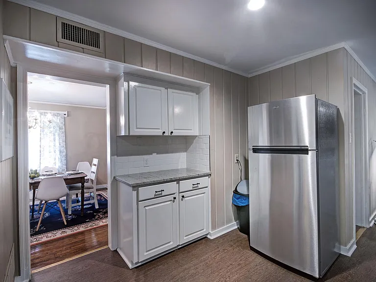 4326 Ridgewood Rd — Photo 3