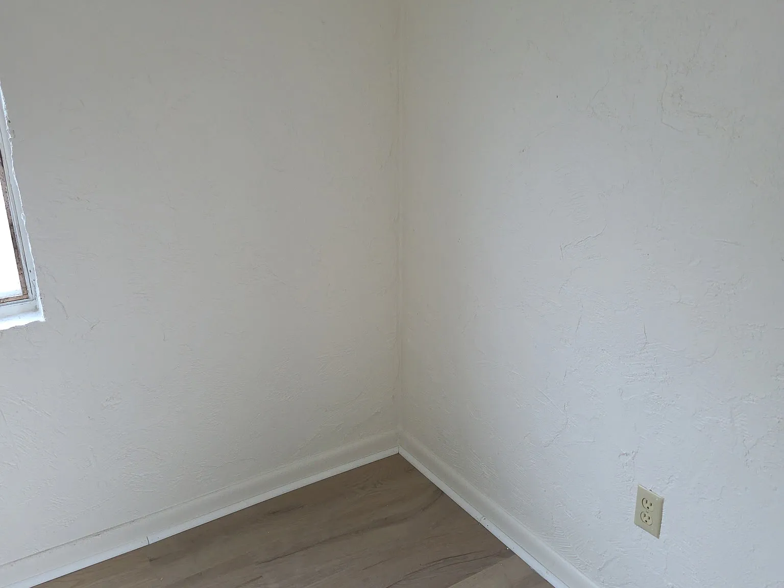 232 Swanson Rd — Photo 4