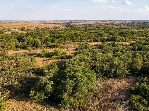 TRACT 1 E County Road 385, Mooreland, OK 73852