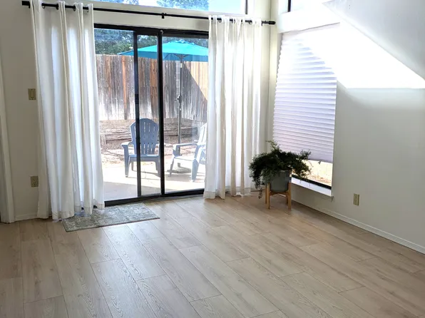 (undisclosed Address), Albuquerque, NM 87109