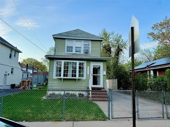 16711 116th Avenue, Jamaica, NY 11434