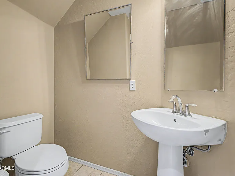 1944 N 77th Gln — Photo 13