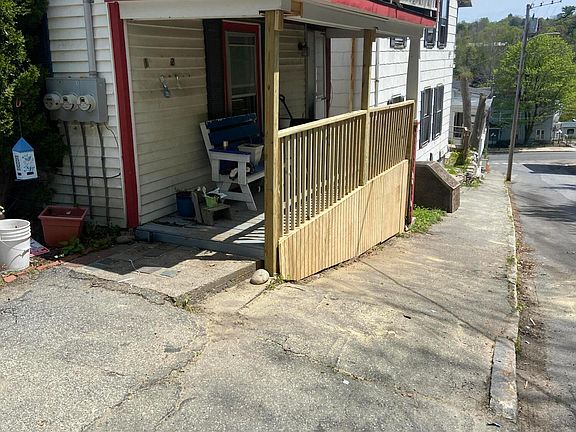 2nd image of 21 Laurel Street