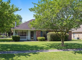 3644 Ash St, Zachary, LA 70791