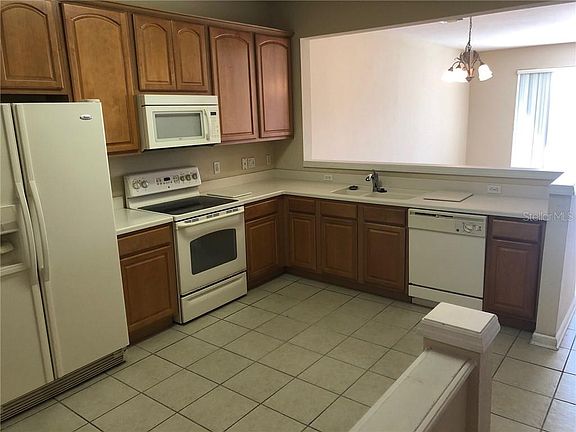 4th image of 6284 Castelven Dr Unit 104