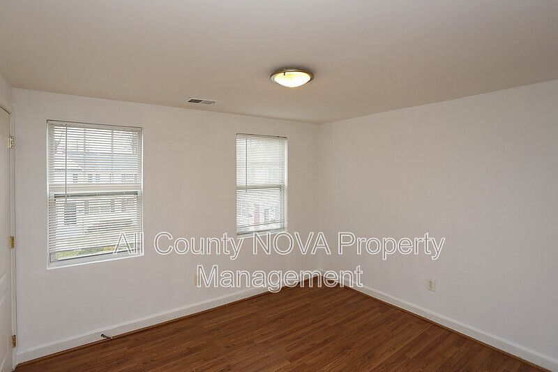 2nd image of 2505 Kent Town Pl Unit A