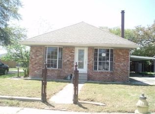 7900 Berg Rd, New Orleans, LA 70128