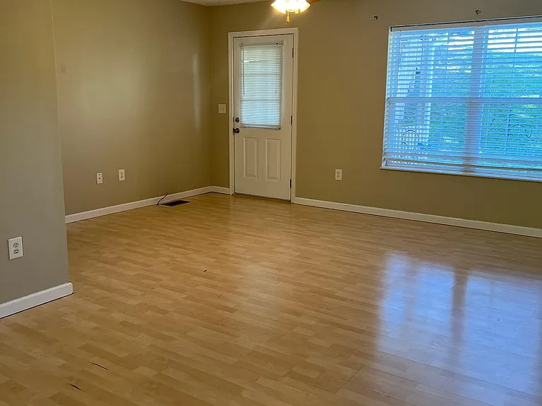 236 Gray Slate Cir — Photo 3