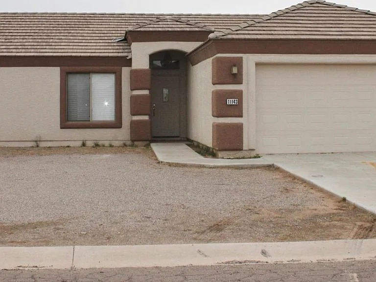 11143 W Carmelita Cir — Photo 1