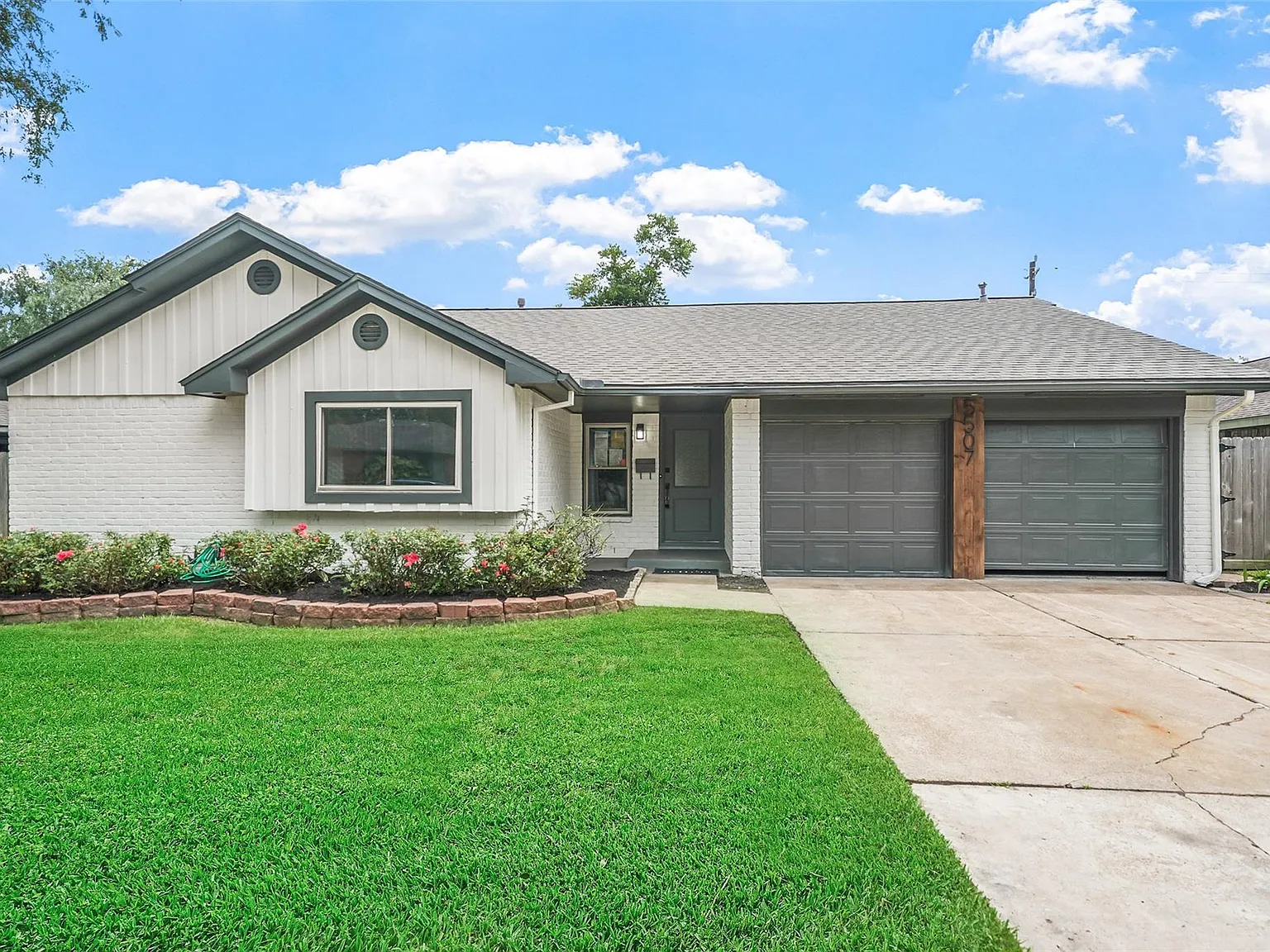 4 bed, 2.0 bath, 1454 sqft, $2,500 — Photo 3