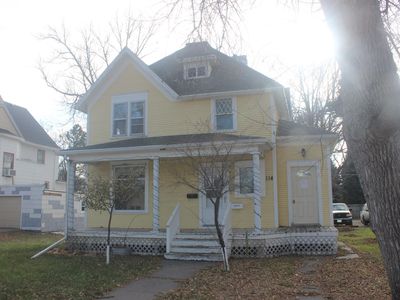 114 8th Ave SE, Aberdeen, SD, 57401