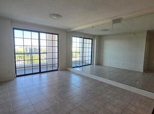 233 S Federal Hwy APT 721, Boca Raton, FL 33432