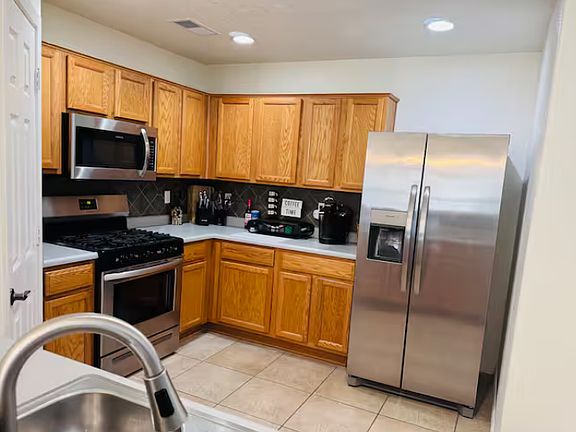4th image of 4119 Ojos Negros Dr NW