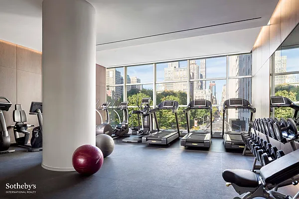 Sold by Sotheby's International Realty | media 38