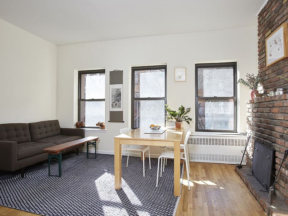1st image of 261 W 71st St APT 6