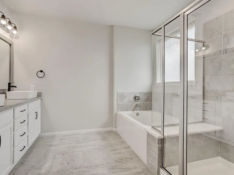 2714 Veranda Fls — Photo 19