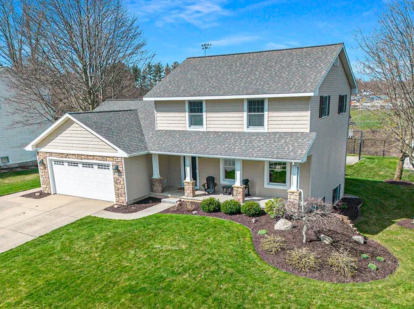 8587 Ridgebluff Dr SW, Byron Center, MI 49315