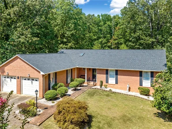 4559 Indian Creek Rd, Mineral, VA 23117