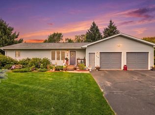 218 Blue Sky Dr, Glenwood City, WI 54013