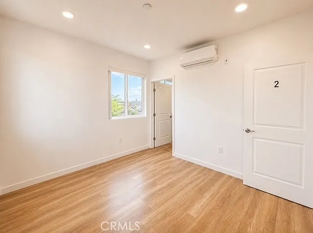 1127 S Kingsley Dr #1/2 — Photo 17