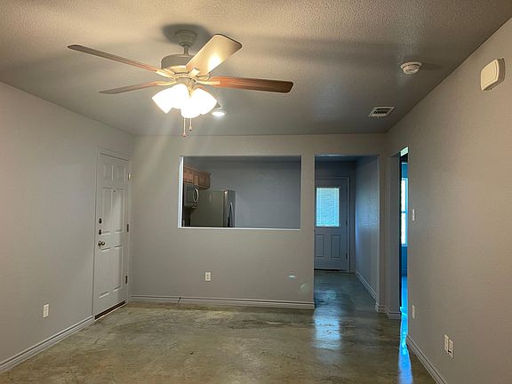 5th image of 109 Castellon Ct #A