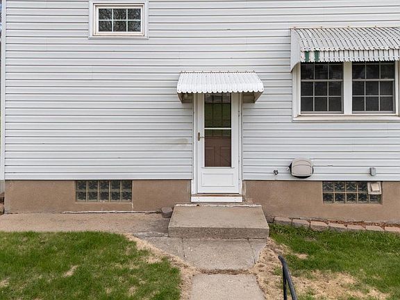 4th image of 520 N 15th St