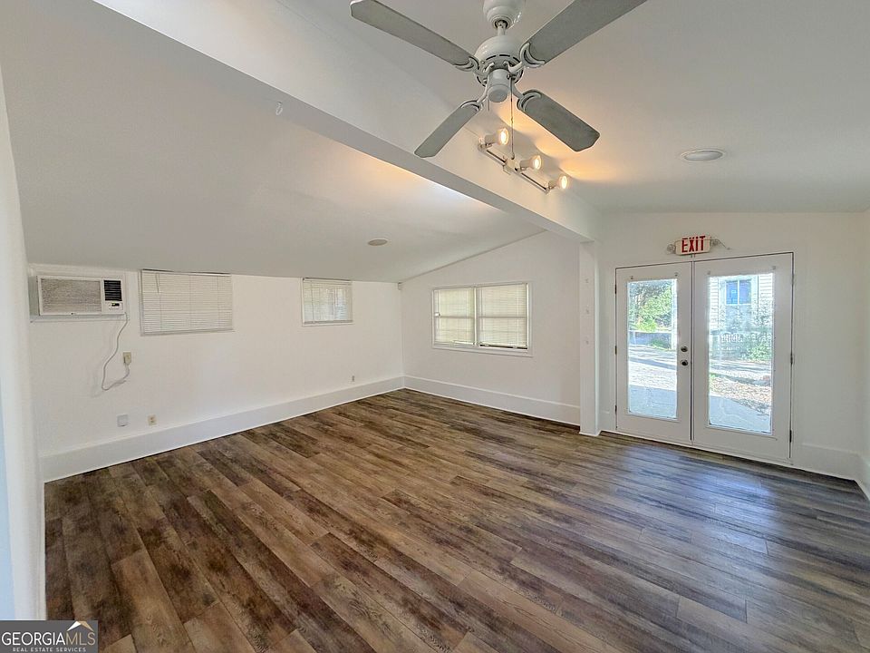 1st image of 328 Maple St #B