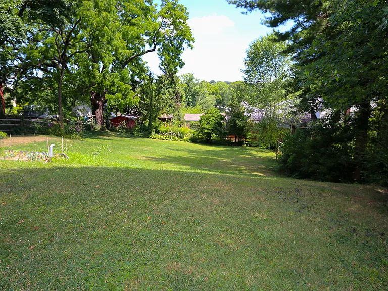 Fully fenced in rear yard
