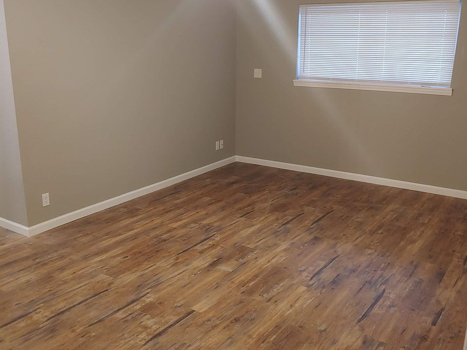 1st image of 1905 S Elm St #10455382