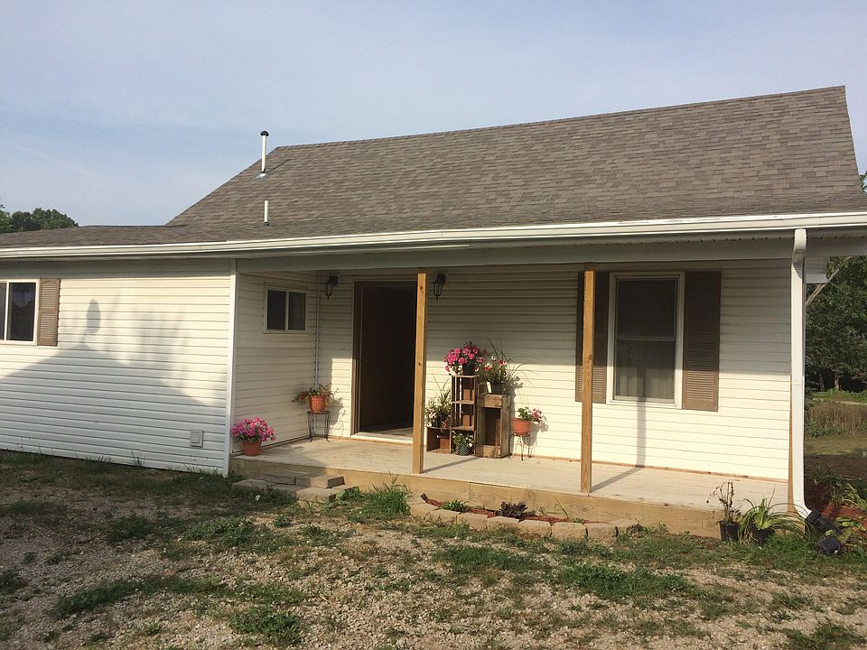 1st image of 1242 Illinois Dr