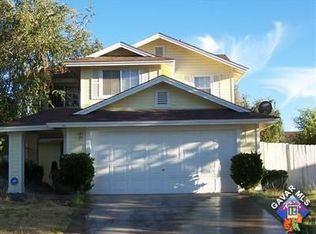 1616 E Kettering St, Lancaster, CA 93535