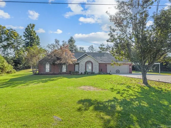 1182 Pin Oak Dr, Lake Charles, LA 70611