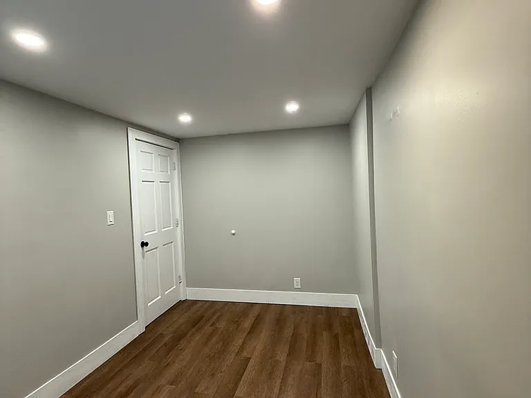23 Benson St #1 — Photo 12